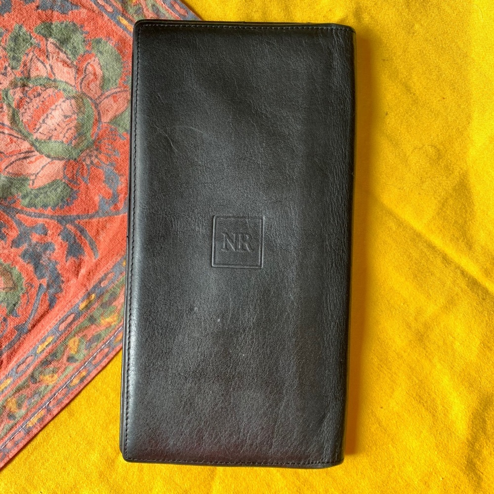 Nina Ricci wallet